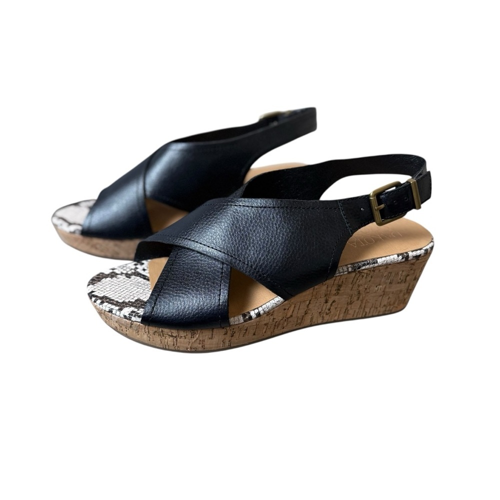 Dakota Chase Sandals Womens 11M Nineth Cross Strap Cork Wedge Snakeskin Black